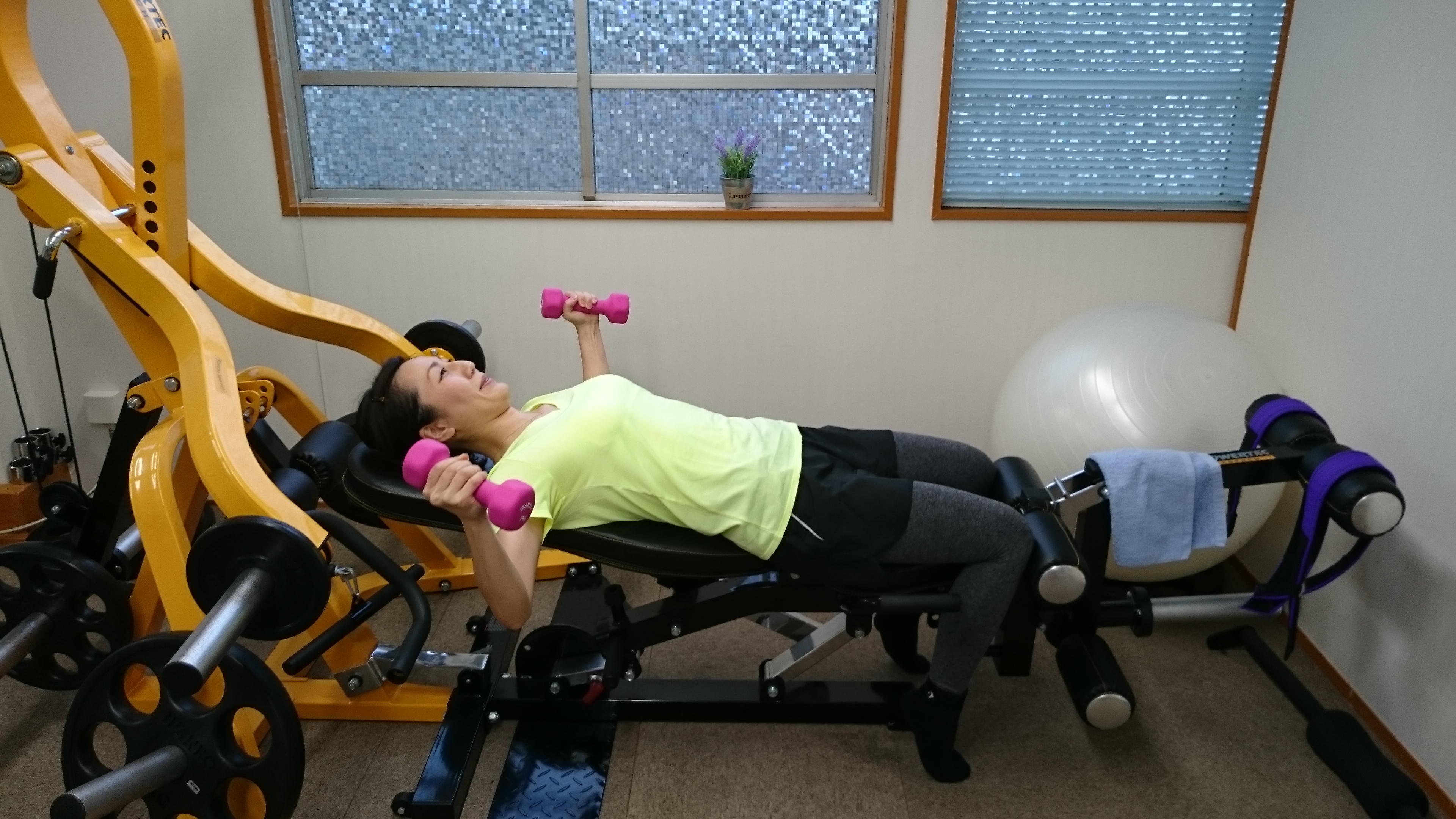 白衣がゆるくなりました