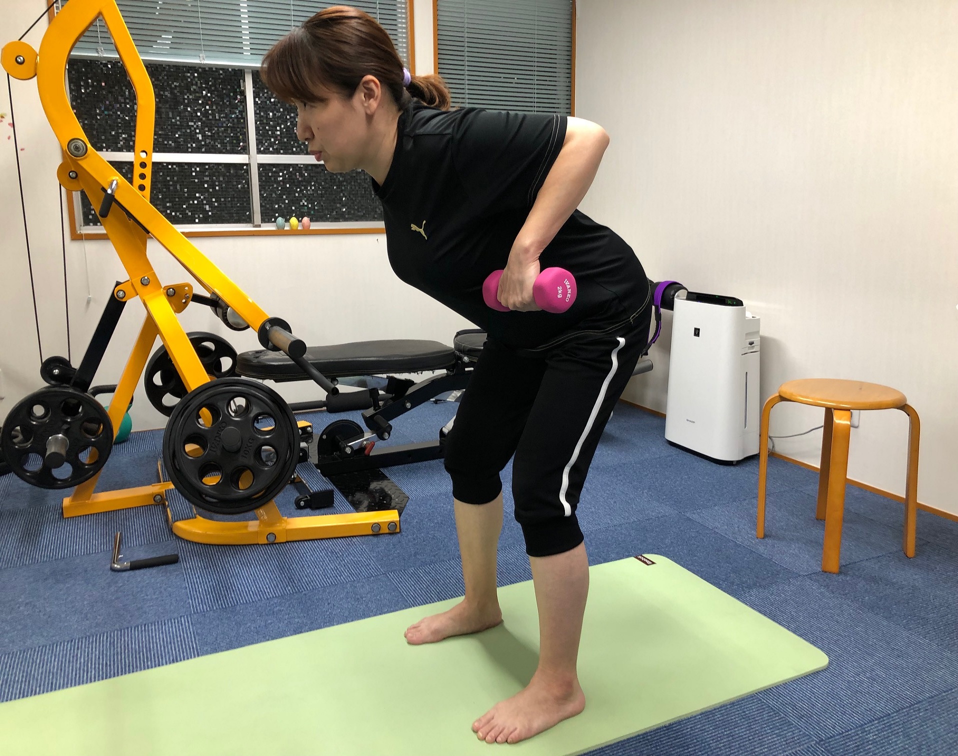 「ベルトを一番キツく締めても、まだユルい♪」