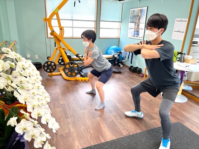 「お尻ってこんな形してるんだ。。(笑)」